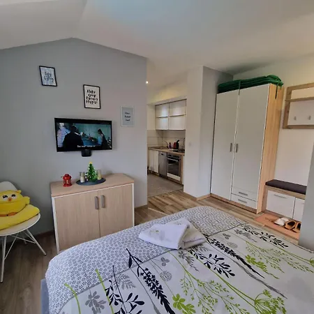 Studio Apartmani Milovic Trebinje Buitenkant foto